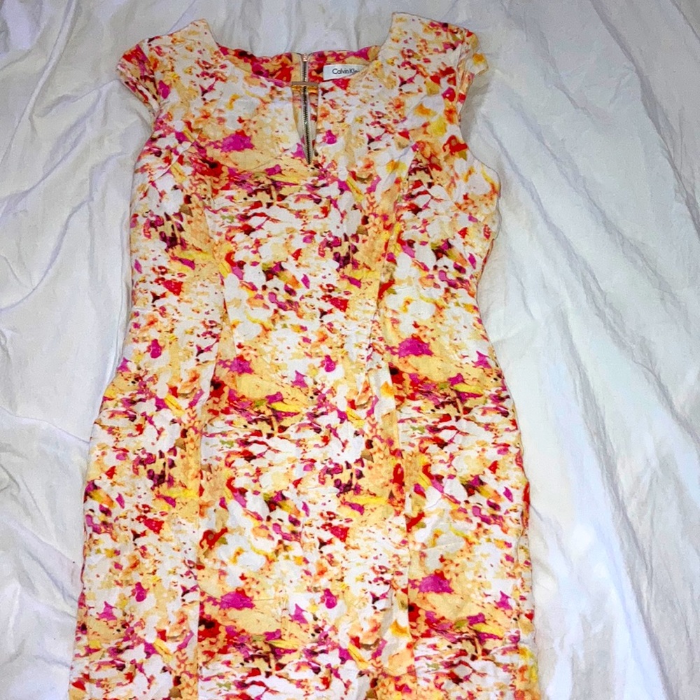 Calvin Klein size 6 fitted dress. Multi-color (spring colors)